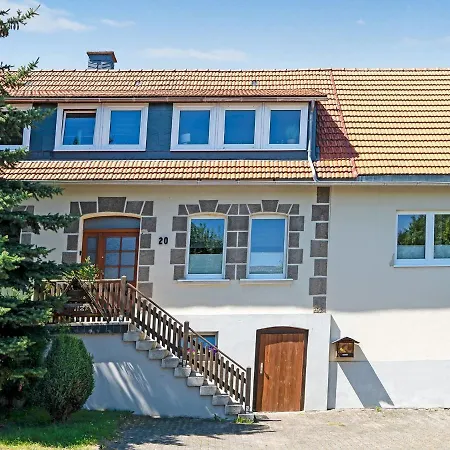Apartment Stylish In With Garden *
