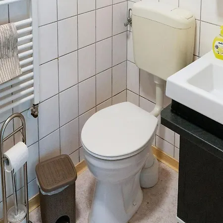 Stylish In With Garden 公寓