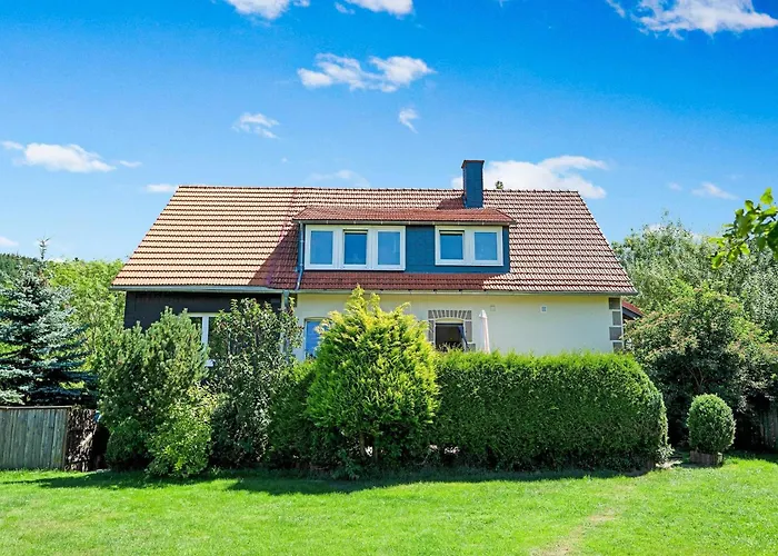 Stylish In With Garden